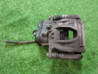 Audi / Q5 / Суппорт тормозной