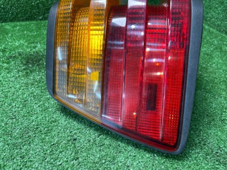 Mercedes-Benz / E-Class / Фонарь задний