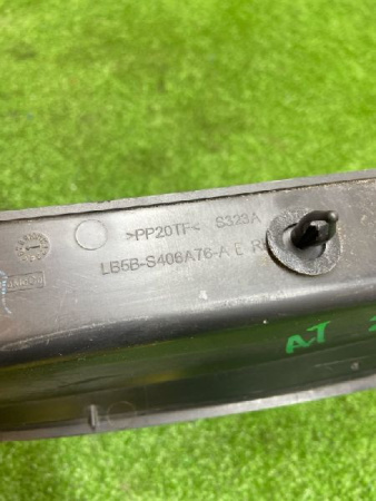 Ford / EXPLORER / Накладка