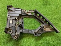 Porsche / Cayenne / Крепление фары