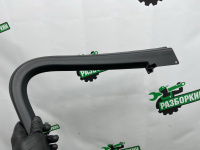 Audi / A6 / Облицовка проема стекла двери