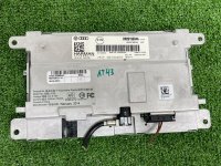 Audi / Q7 / Дисплей мультимедиа