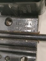 Audi / A6 / Петля двери