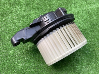 Ford / EXPLORER / Мотор печки