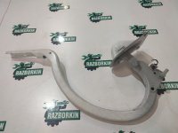 BMW / 5-Series / Петля крышки багажника