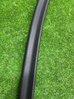 Audi / Q7 / Облицовка проема стекла двери