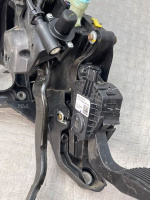 Ford / EXPLORER / Педальный узел