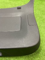 Volkswagen / Tiguan / Обшивка крышки багажника