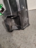 BMW / X5 / Пыльник крыла