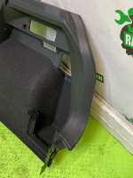 Volkswagen / Tiguan / Обшивка багажника