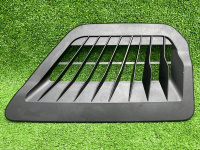 BMW / 7-Series / Воздуховод для ног