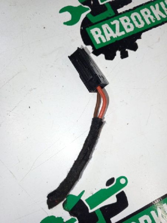 Mercedes-Benz / GLC 250d 4-matic / Разъем