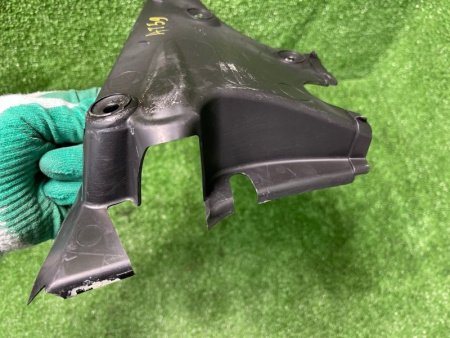 BMW / M6 / Водосток