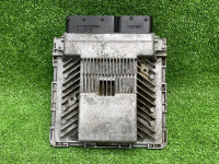 Audi / Q7 / Блок управления двигателем