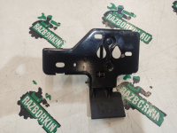 Porsche / Cayenne / Замок капота