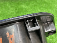 Volkswagen / Touareg / Лючок топливного бака