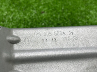 Porsche / Cayenne / Кронштейн крыла