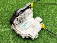 Audi / A5 / Замок двери комплект