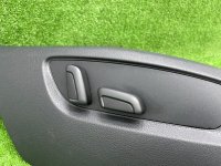 Volkswagen / Touareg / Накладка сиденья