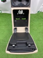 Volkswagen / Touareg / Консоль центральная