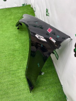 Audi / A4 / Крыло