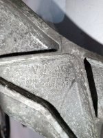 Volkswagen / Touareg / Кронштейн генератора