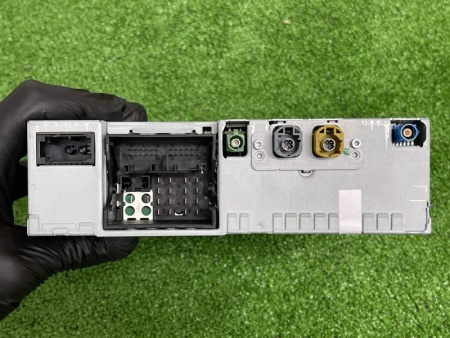 Volkswagen / Touareg / Блок управления мультимедия MMI 3G