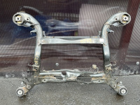 Audi / A7 / Подрамник