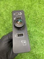 Land Rover / Range Rover / Разъем USB и AUX