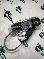 Volkswagen / Tiguan / Замок двери