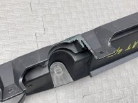 Audi / Q8 / Кронштейн бампера