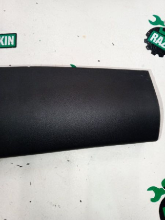 Mitsubishi / Outlander / Обшивка двери багажника