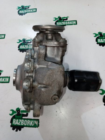 Mercedes-Benz / GLC 250d 4-matic / Редуктор передний