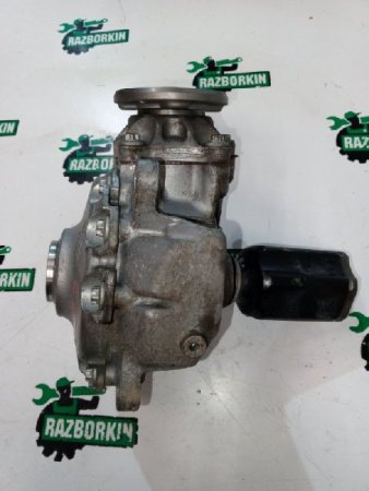 Mercedes-Benz / GLC 250d 4-matic / Редуктор передний