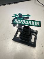 Audi / Q5 / Кнопка аварийной сигнализации