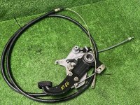 Mercedes-Benz / 300E / Педаль стояночного тормоза