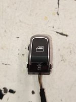 Audi / A6 / Кнопка стеклоподъемника