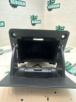 BMW / X1 / Бардачок