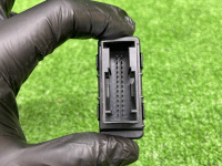 BMW / 7-Series / Диагностический разъем