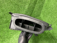 BMW / ALPINA B10 / Корпус воздушного фильтра