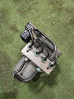 Audi / A5 / Блок ABS