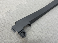 Ford / EXPLORER / Облицовка проема стекла двери