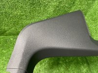 Volkswagen / Tiguan / Накладка стойки