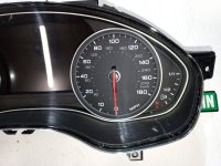 Audi / A6 / Панель приборов