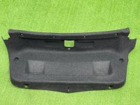 BMW / 3-Series / Обшивка крышки багажника