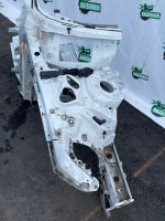 Audi / A6 / Лонжерон