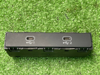 Audi / A6 / Разъем USB Type C