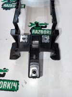 Audi / A6 / Кронштейн