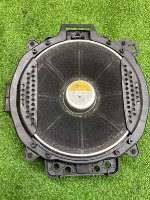 BMW / X5 / Сабвуфер