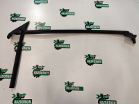 Audi / A5 / Уплотнитель стекла двери